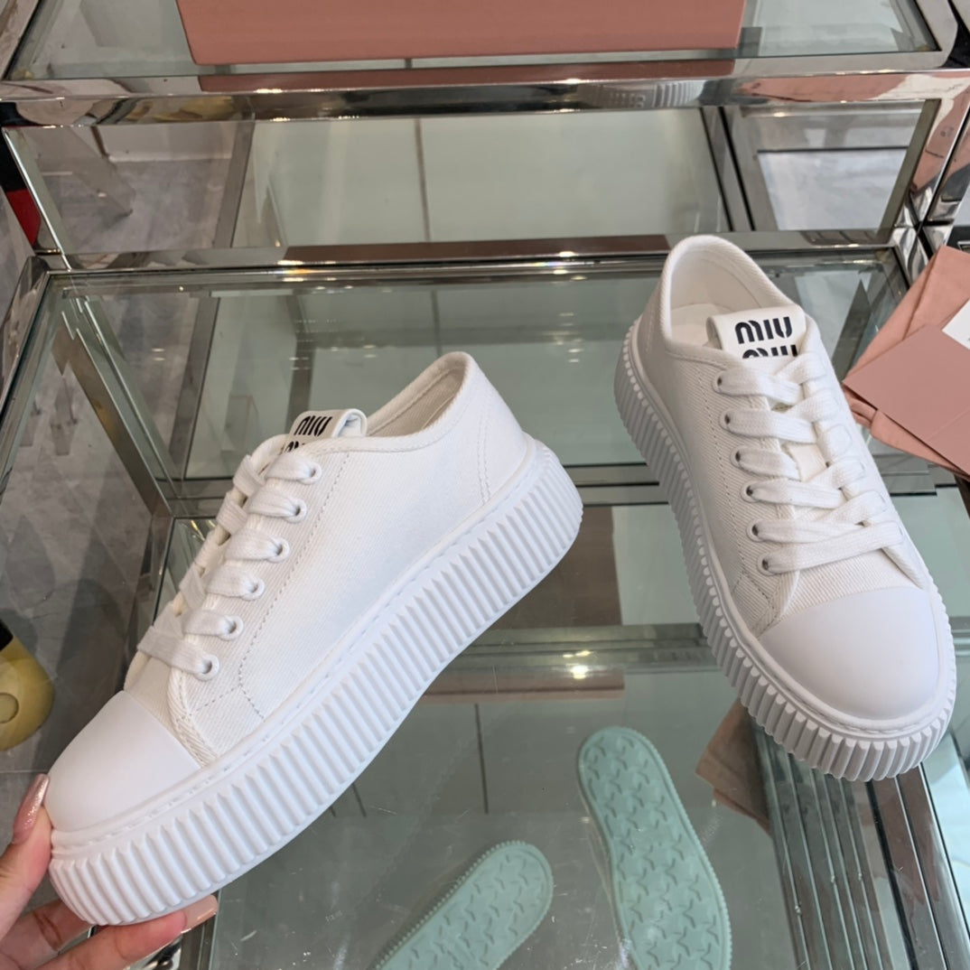 Sneakers High Sole White Canvas - 35