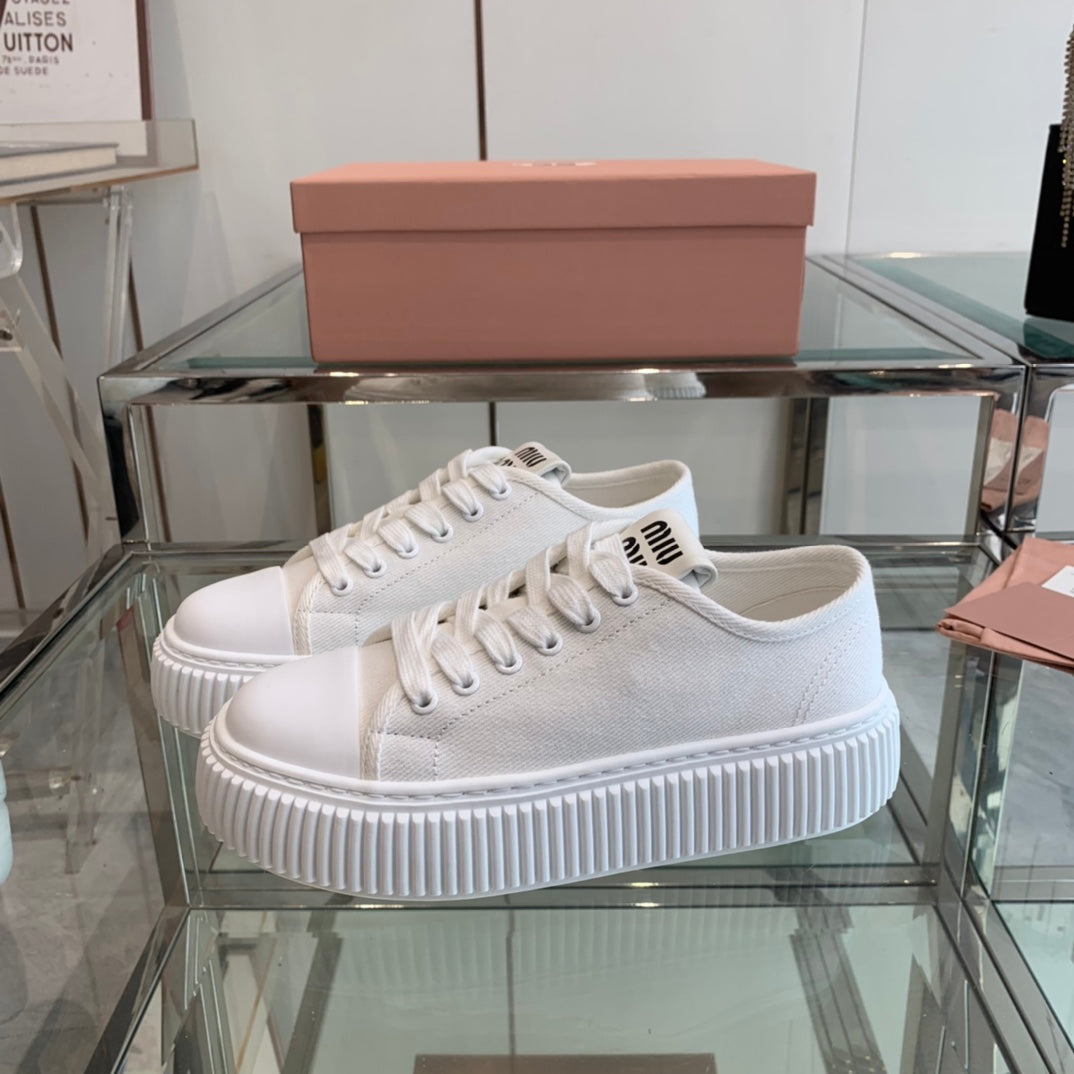 Sneakers High Sole White Canvas - 35