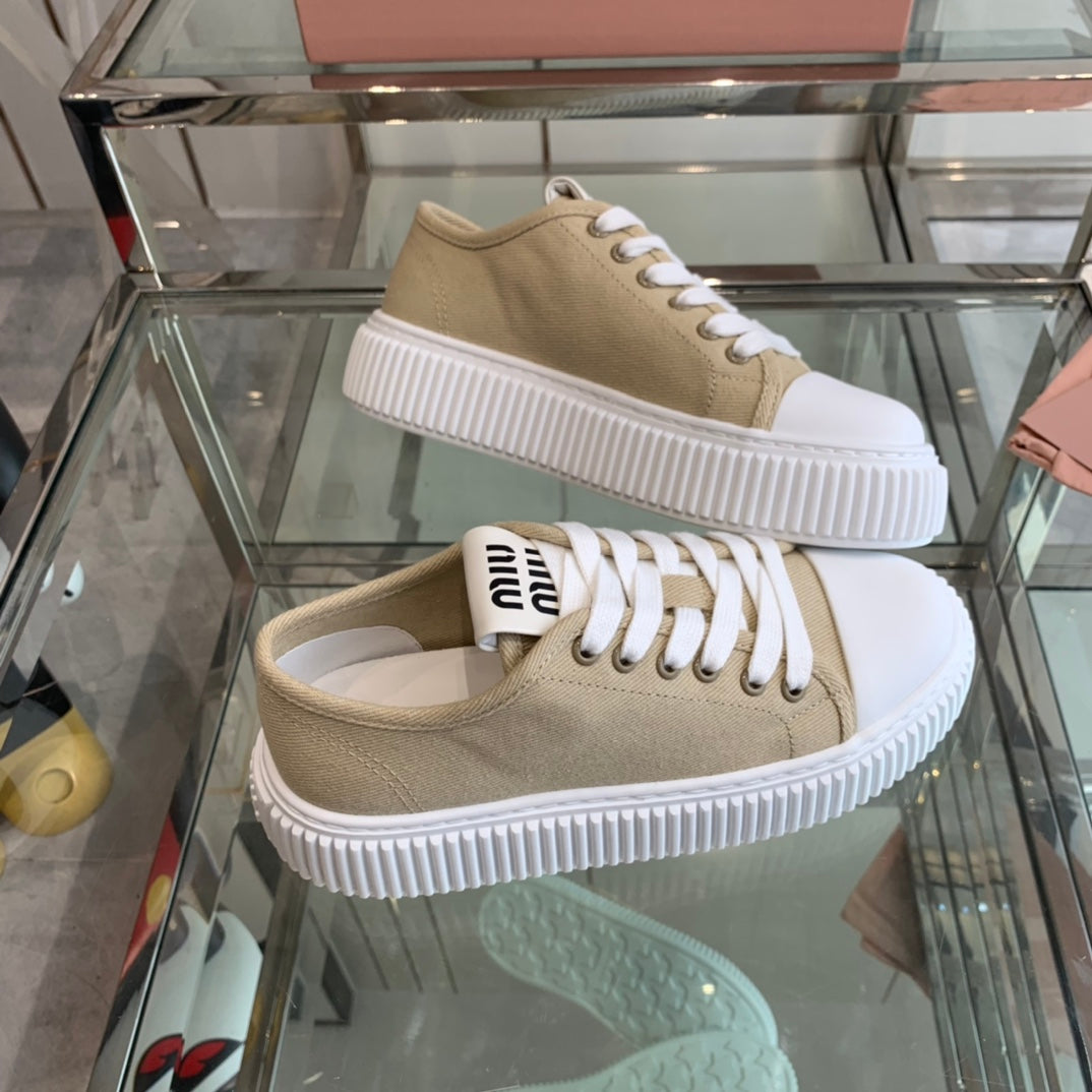 Sneakers High Sole Khaki And White Canvas - 35