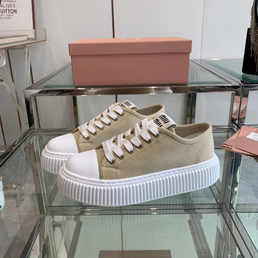 Sneakers High Sole Khaki And White Canvas - 35