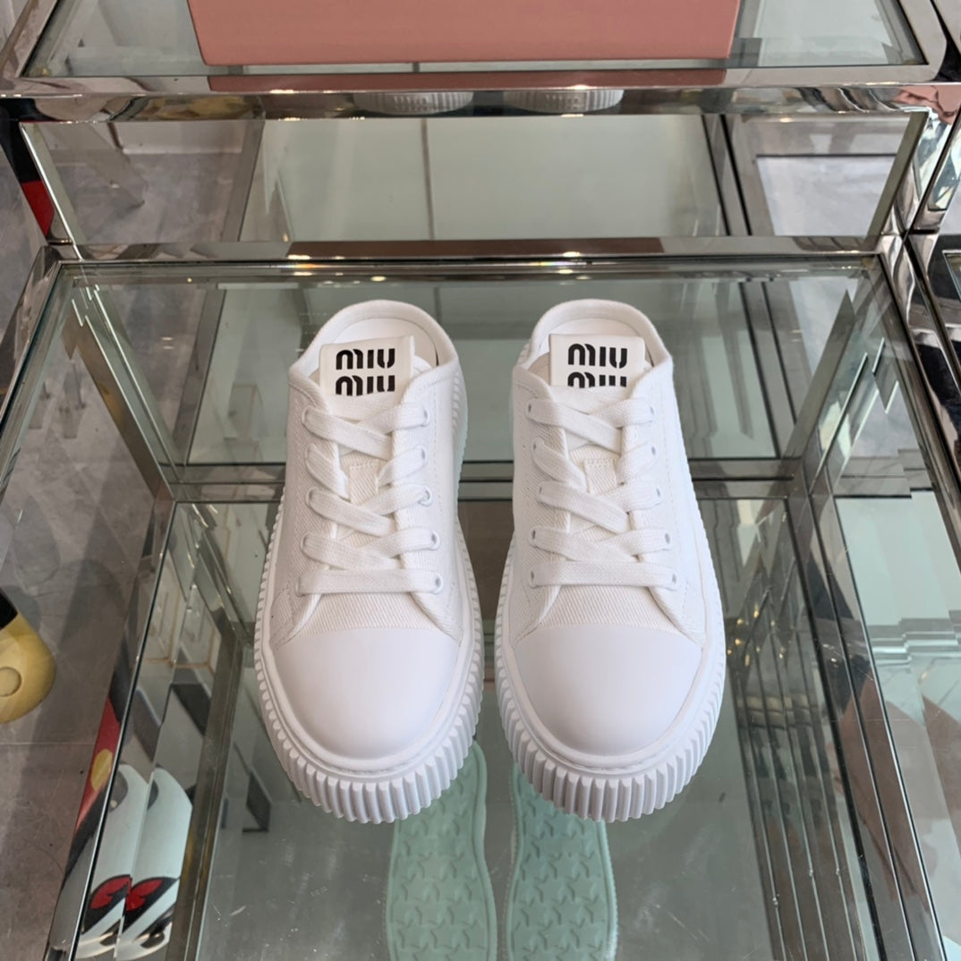 Mule Shoes White Canvas - 35