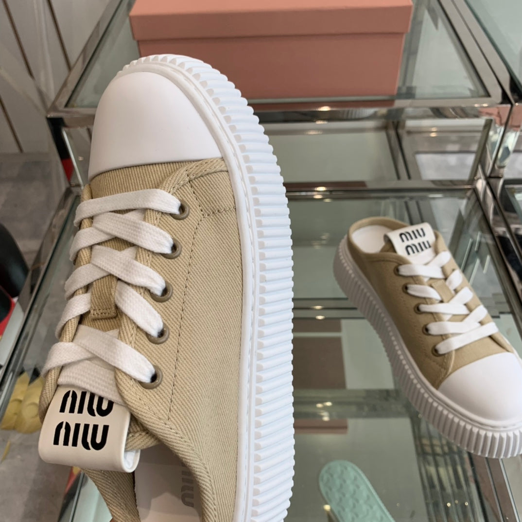 Mule Shoes Khaki And White Canvas - 35