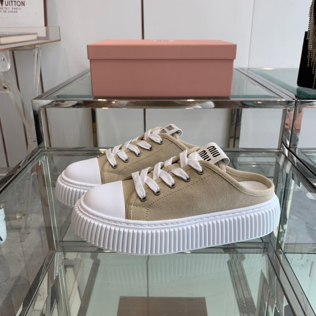 Mule Shoes Khaki And White Canvas - 35