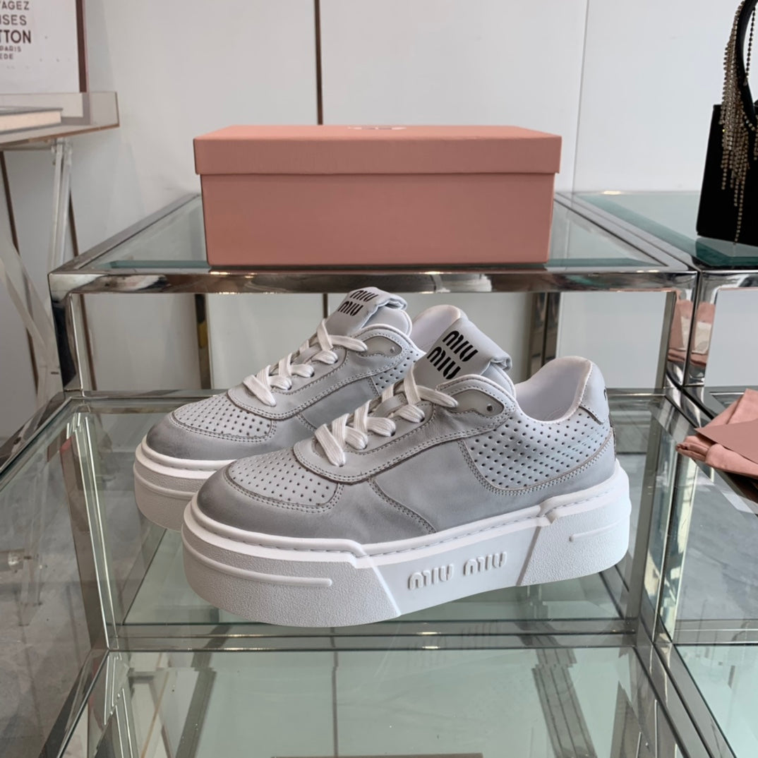 Sneakers Thick-soled Light Gray Cowhide - 35