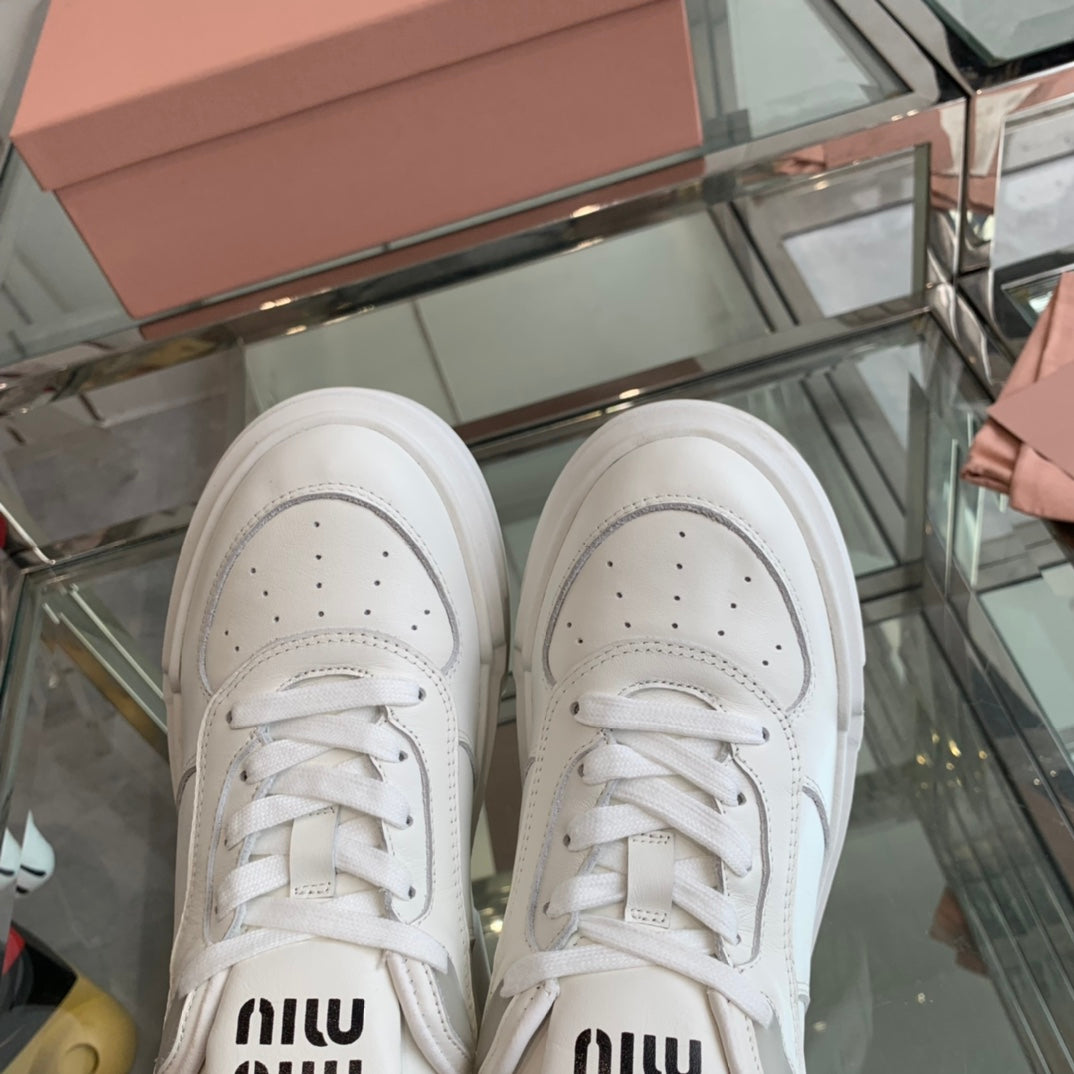 Sneakers Thick-soled White Cowhide - 35