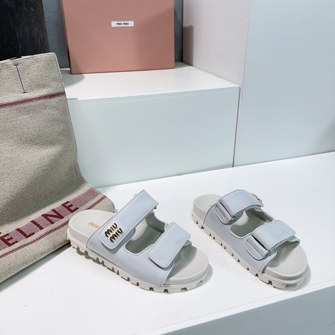Slippers White Sheepskin With Stylized Straps - 35