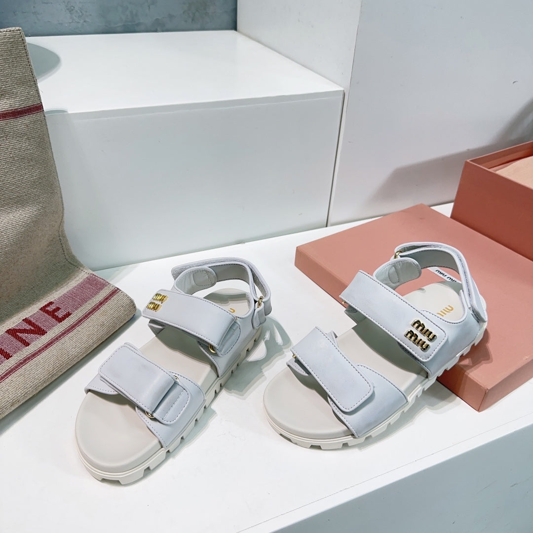 Sandals White Sheepskin With Stylized Straps - 35