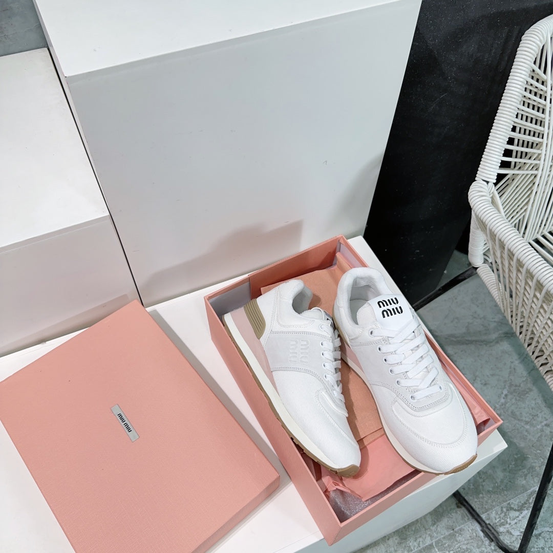 White And Light Gray Sneakers Canvas - 35