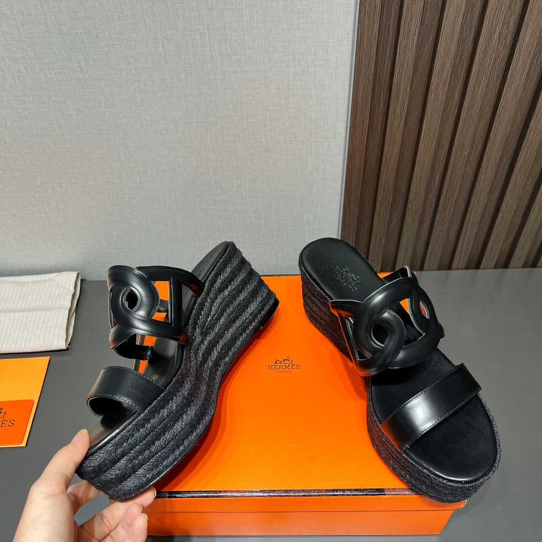ITHEA 80 ESPADRILLE BLACK CALFSKIN - 35