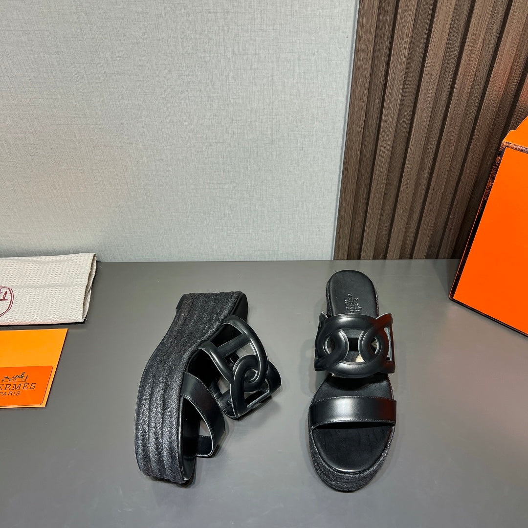 ITHEA 80 ESPADRILLE BLACK CALFSKIN - 35