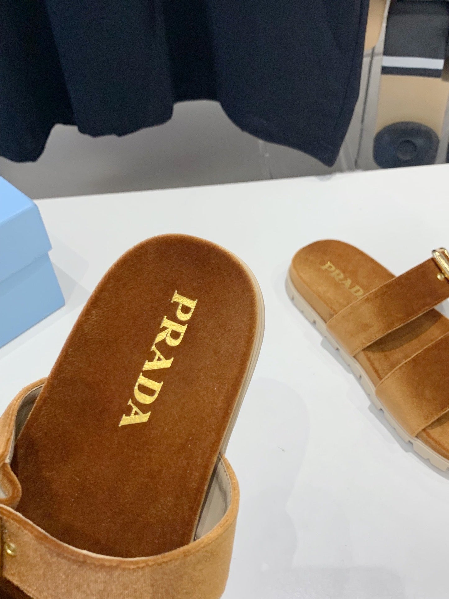 PRA SLIDES SANDALS CAMEL VELVET - 35