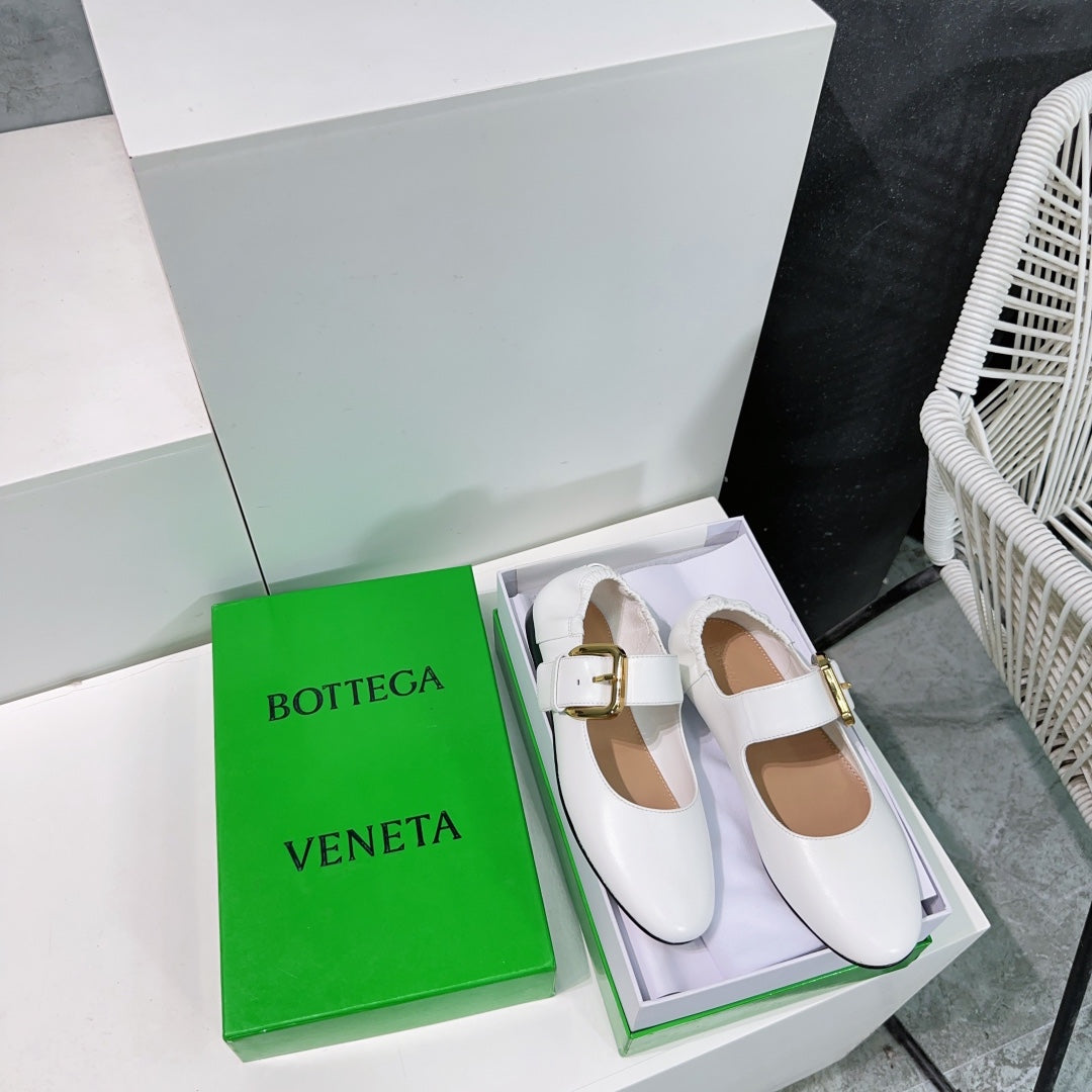 ASTAIRE MARY-JANE BALLERINA IN WHITE CALFSKIN - 35