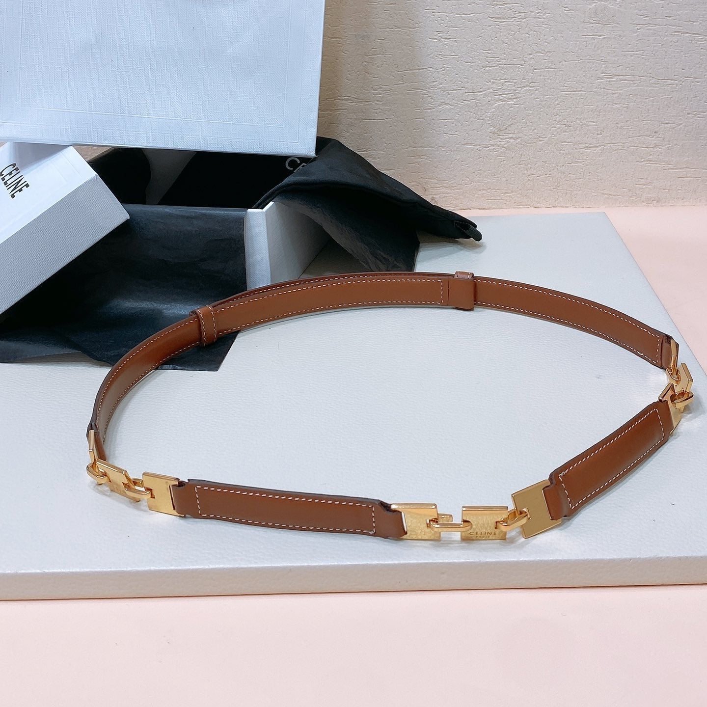CL SMALL 18 MM SQUARE ADJUSTABLE BELT IN BRONZE BROWN LEATHER GOLD HARDWARE - 30