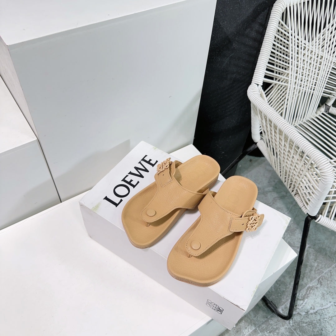 LW THONG SANDALS NAPLES YELLOW CALFSKIN - 35