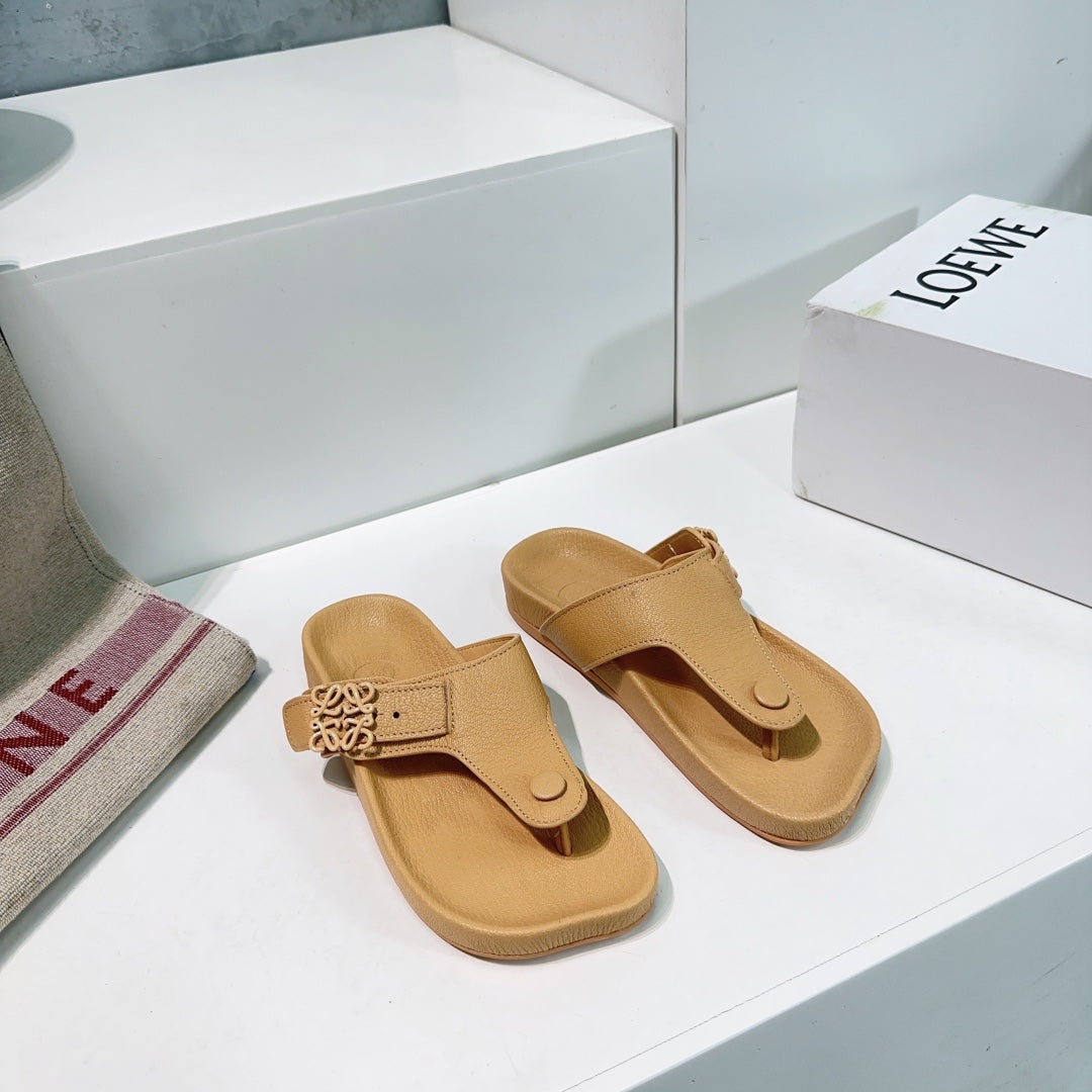 LW THONG SANDALS NAPLES YELLOW CALFSKIN - 35