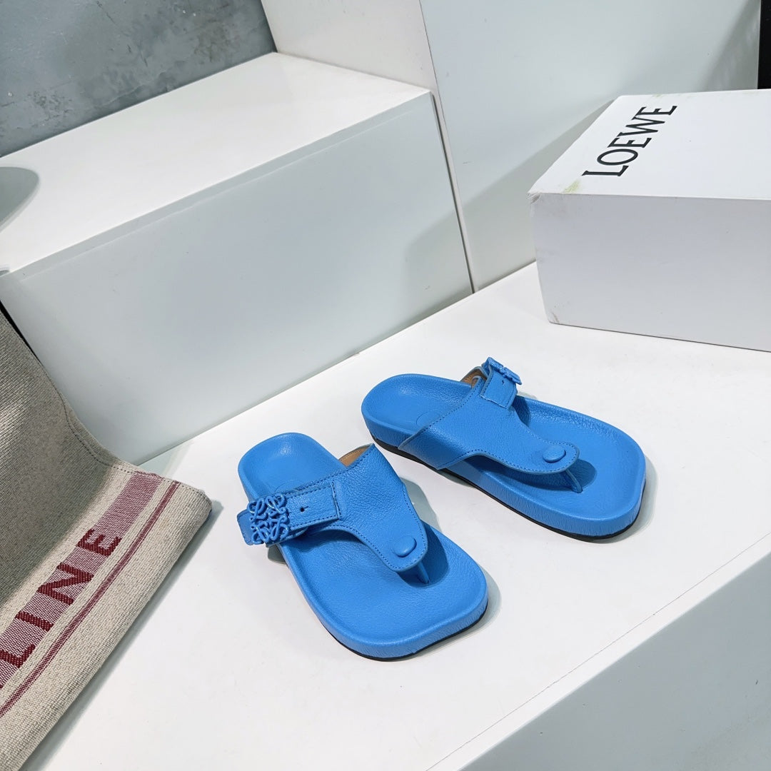 LW THONG SANDALS TRUE BLUE CALFSKIN - 35