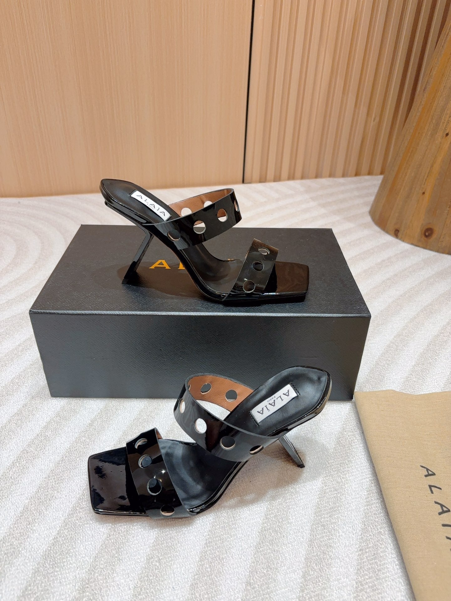 ALAIA TWO-STRAPS HIGH HEEL SANDALS IN BLACK PATENT LAMBSKIN - 35