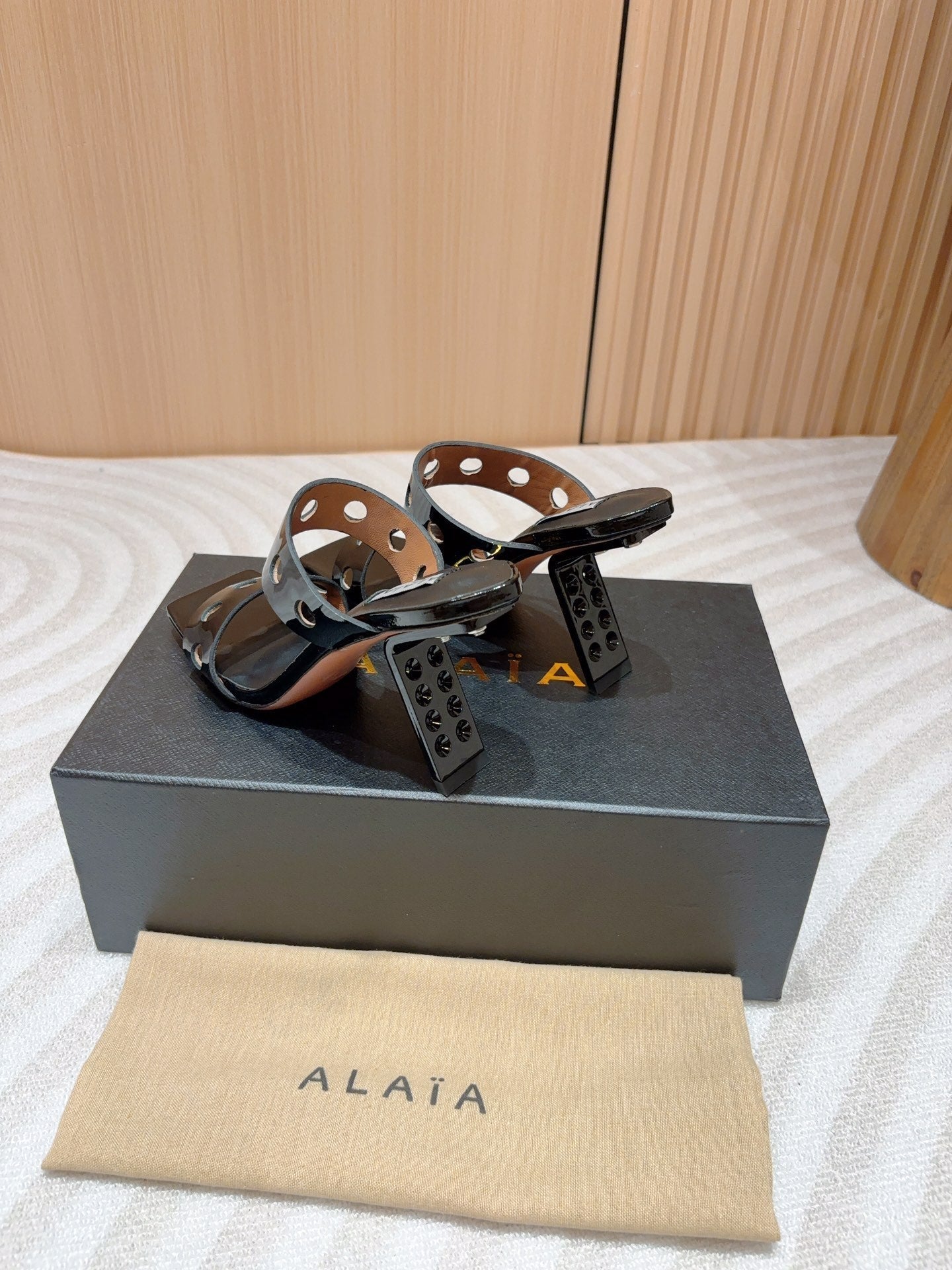 ALAIA TWO-STRAPS HIGH HEEL SANDALS IN BLACK PATENT LAMBSKIN - 35