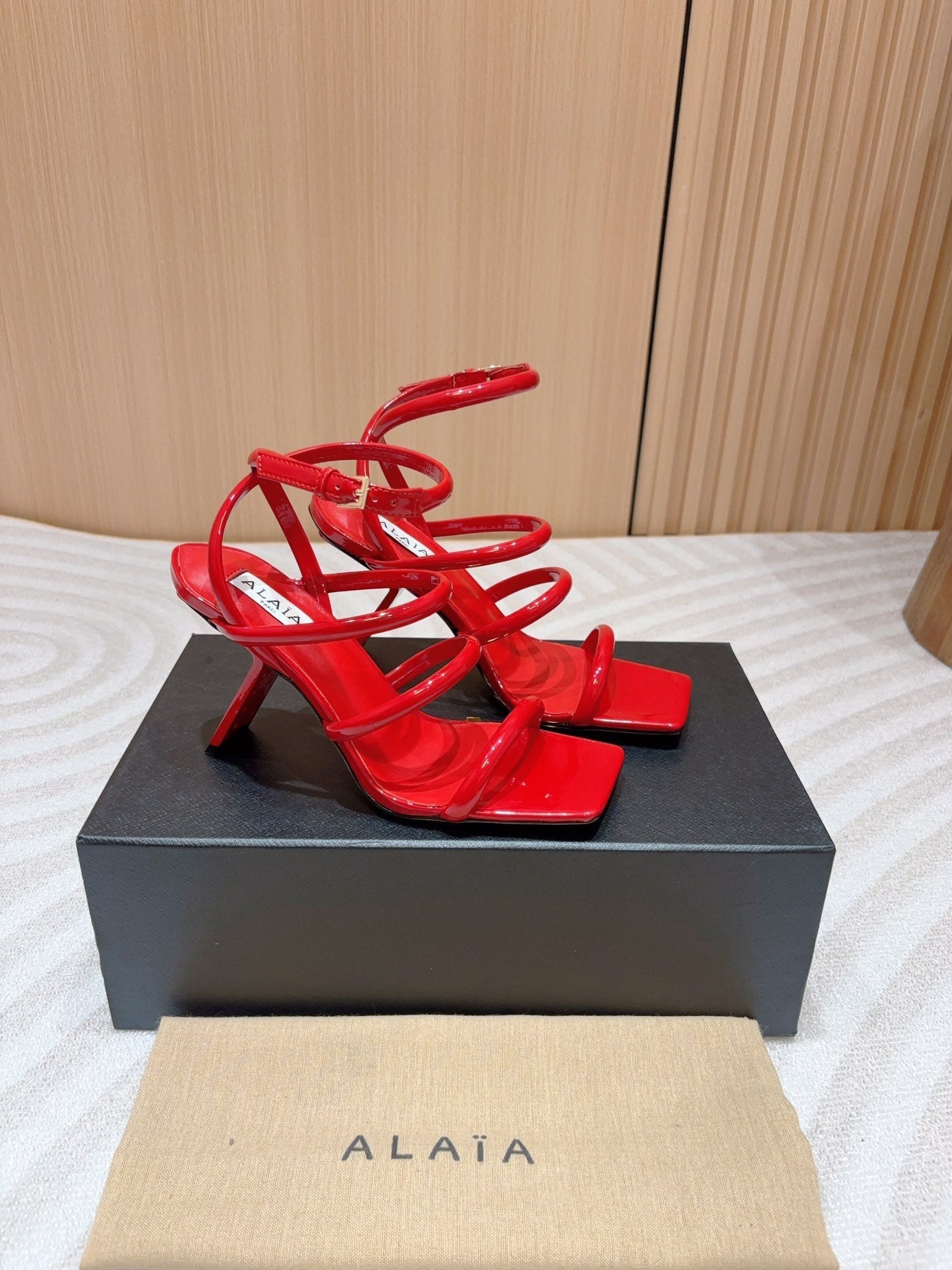 ALAIA THREE-STRAPS HIGH HEEL SANDALS IN CHERRY RED PATENT LAMBSKIN - 35
