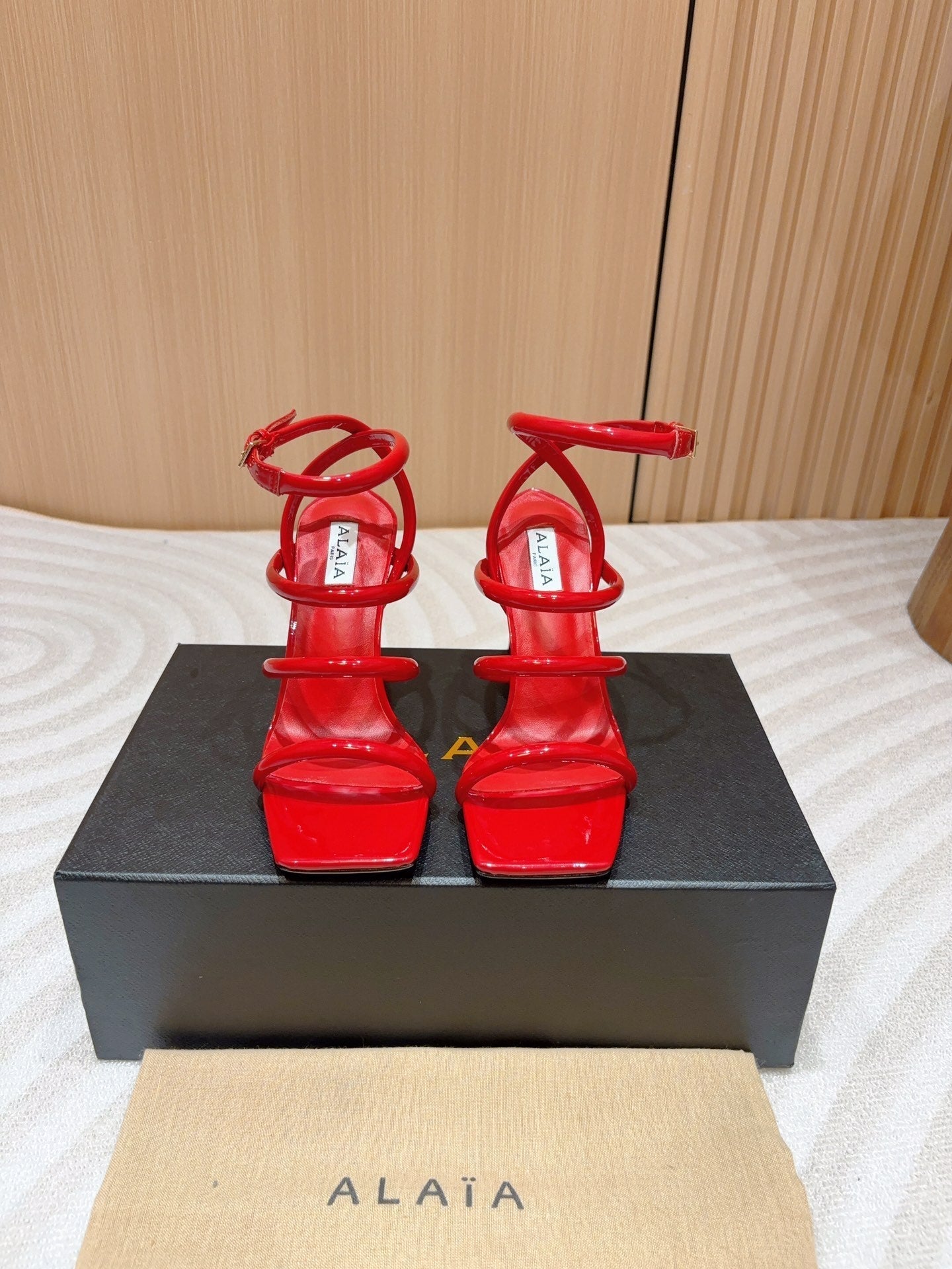 ALAIA THREE-STRAPS HIGH HEEL SANDALS IN CHERRY RED PATENT LAMBSKIN - 35