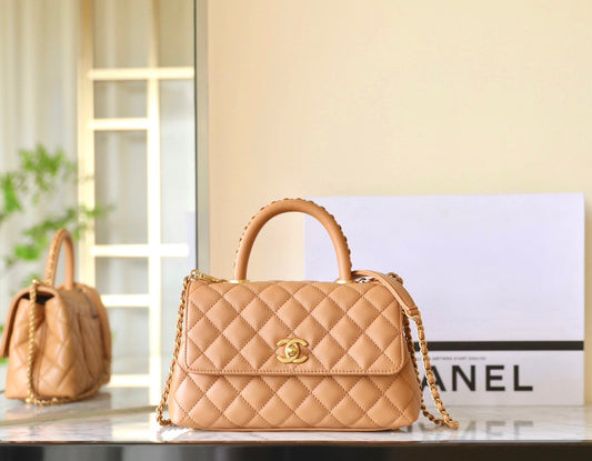 СУМКА CHANEL FLAP 25S 24 СМ ЗІ СВІТЛО-КОРИЧНЕВОЇ ОВЕЧОЇ ШКІРИ ІЗ ЗОЛОТОЮ ФУРНІТУРОЮ