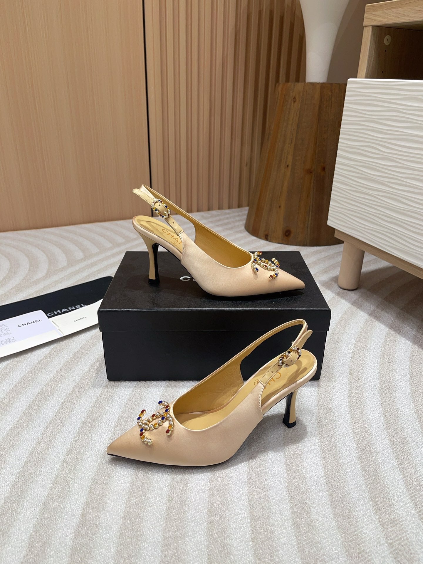 CC HIGH SLINGBACKS BEIGE CREAM SATIN AND LAMBSKIN - 35