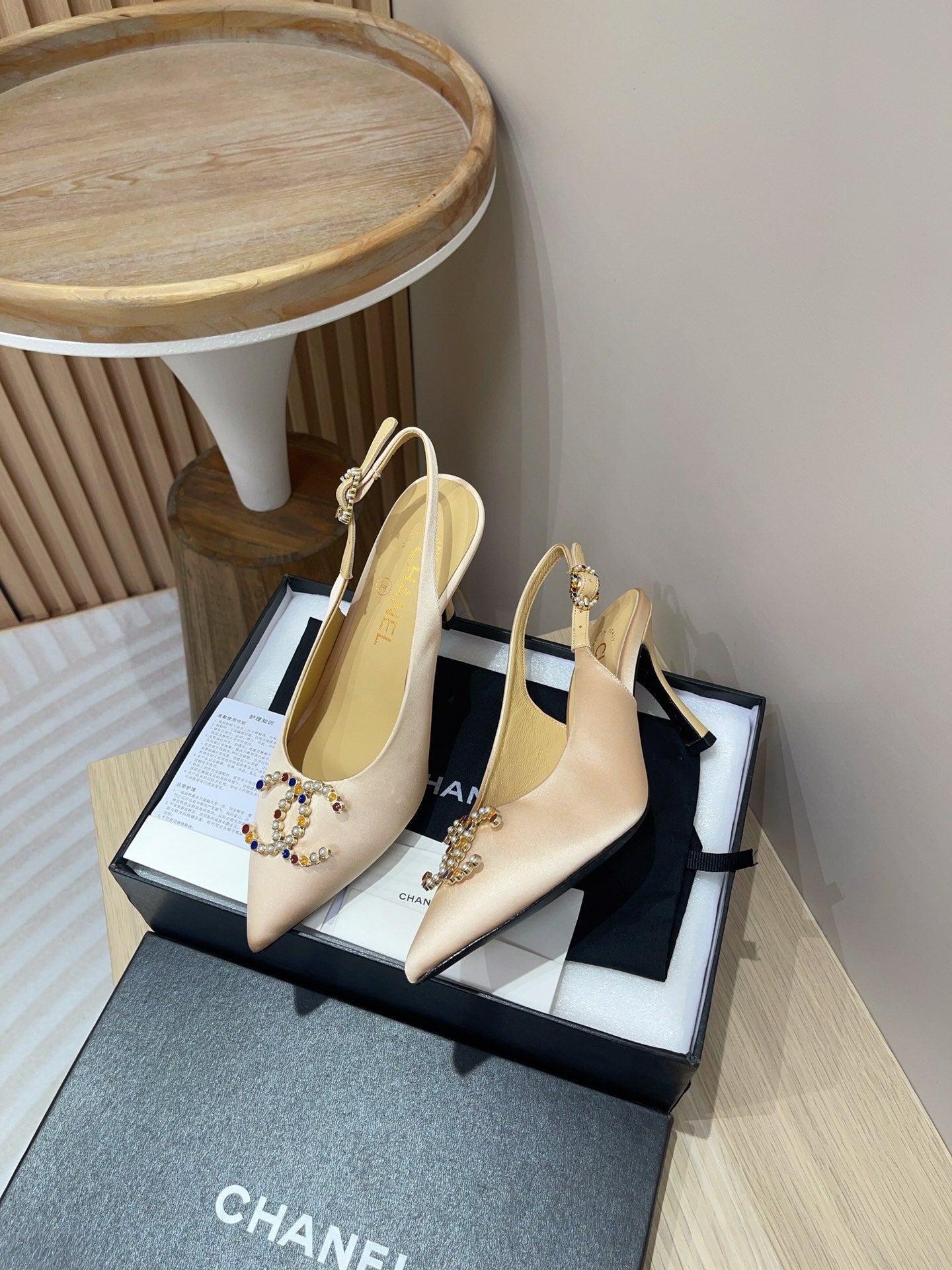 CC HIGH SLINGBACKS BEIGE CREAM SATIN AND LAMBSKIN - 35