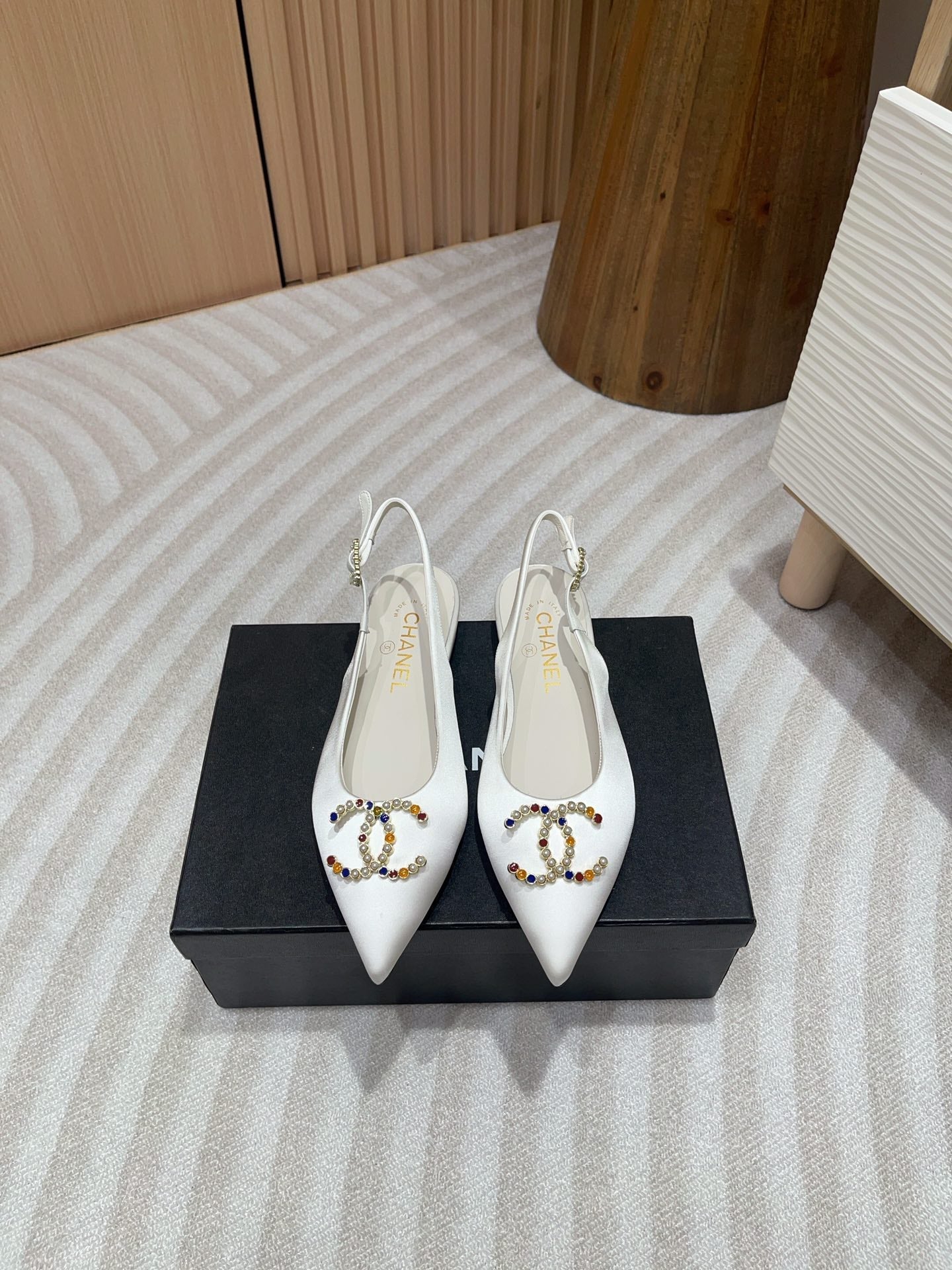 CC SLINGBACKS WHITE SATIN AND LAMBSKIN - 35