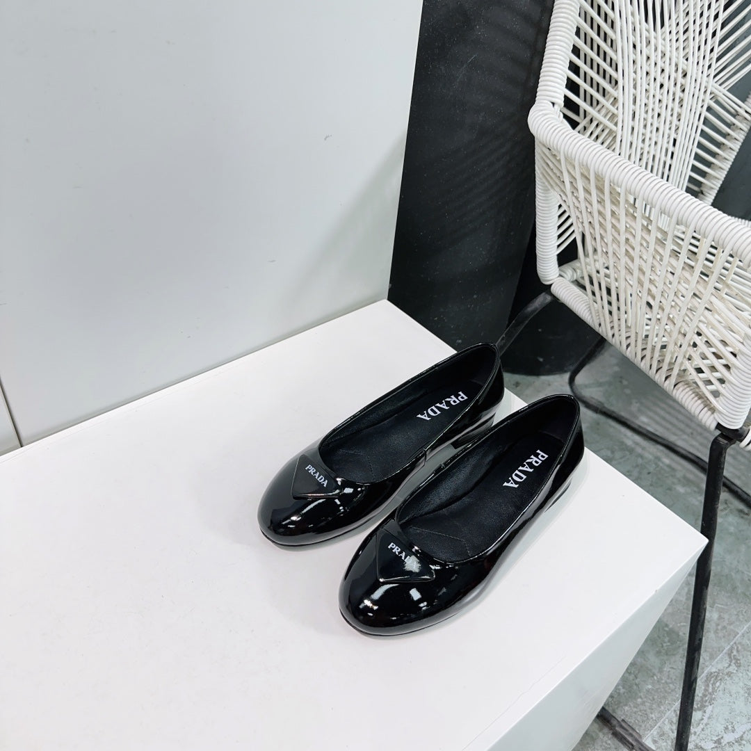 PRA BASIC PATENT BALLET FLATS BLACK CALFSKIN - 35