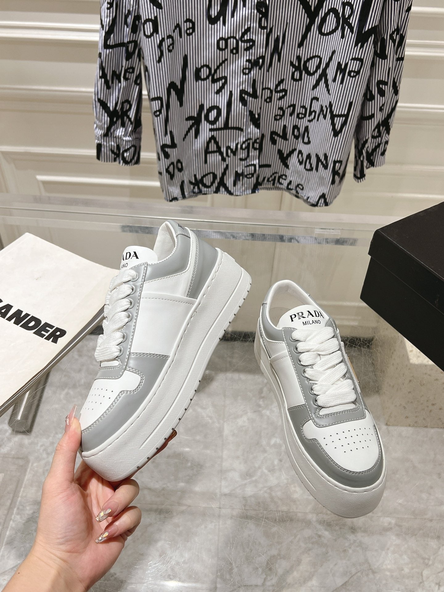 PRA DOWNTOWN BOLD SNEAKERS WHITE AND LIGHT GRAY CALFSKIN - 35