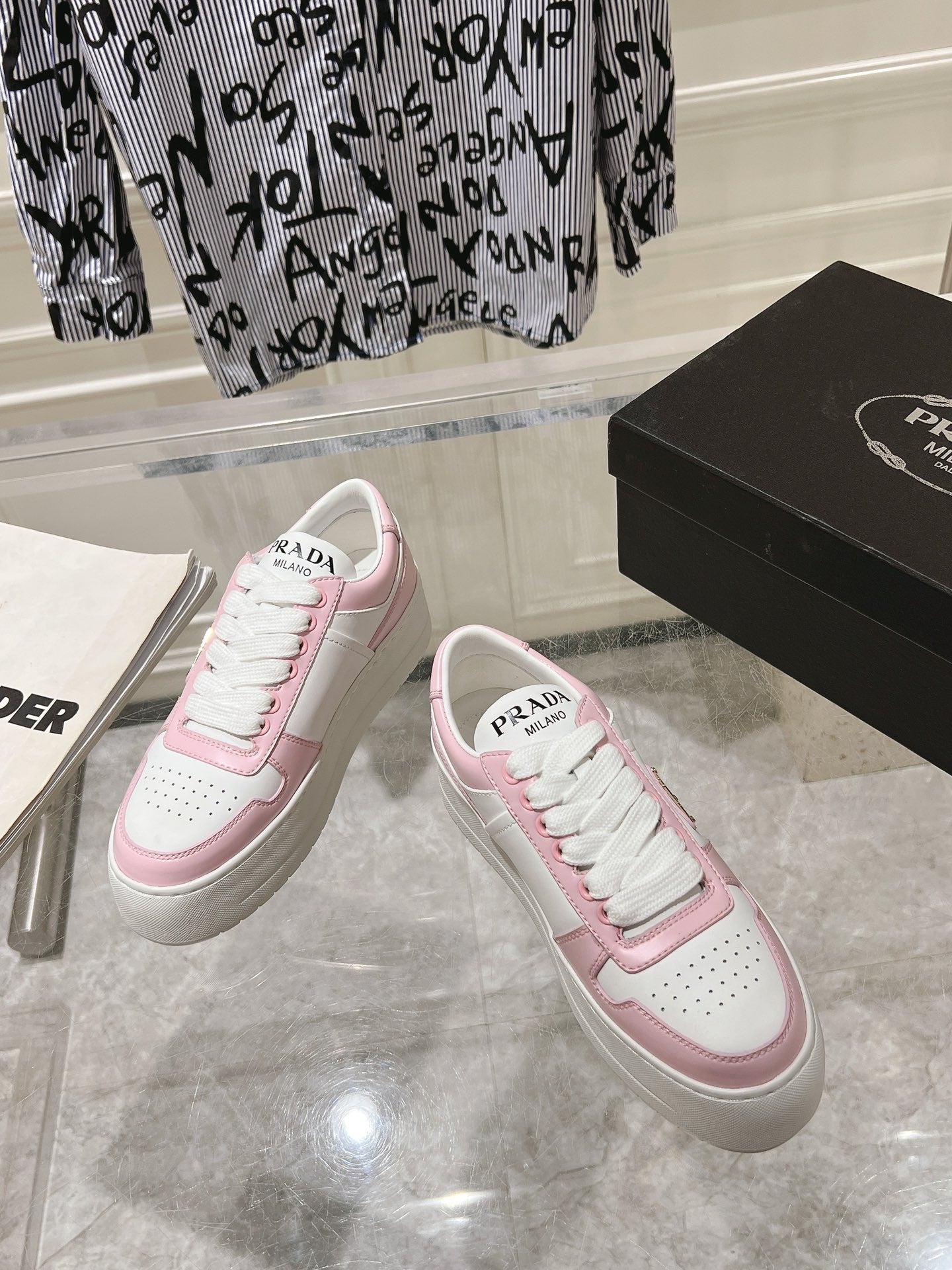 PRA DOWNTOWN BOLD SNEAKERS WHITE AND LIGHT PINK CALFSKIN - 35