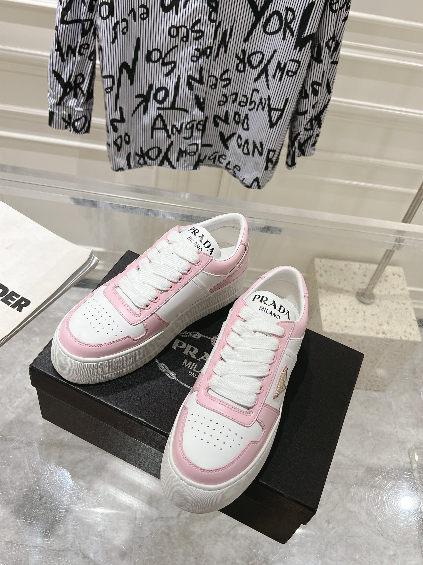 PRA DOWNTOWN BOLD SNEAKERS WHITE AND LIGHT PINK CALFSKIN - 35