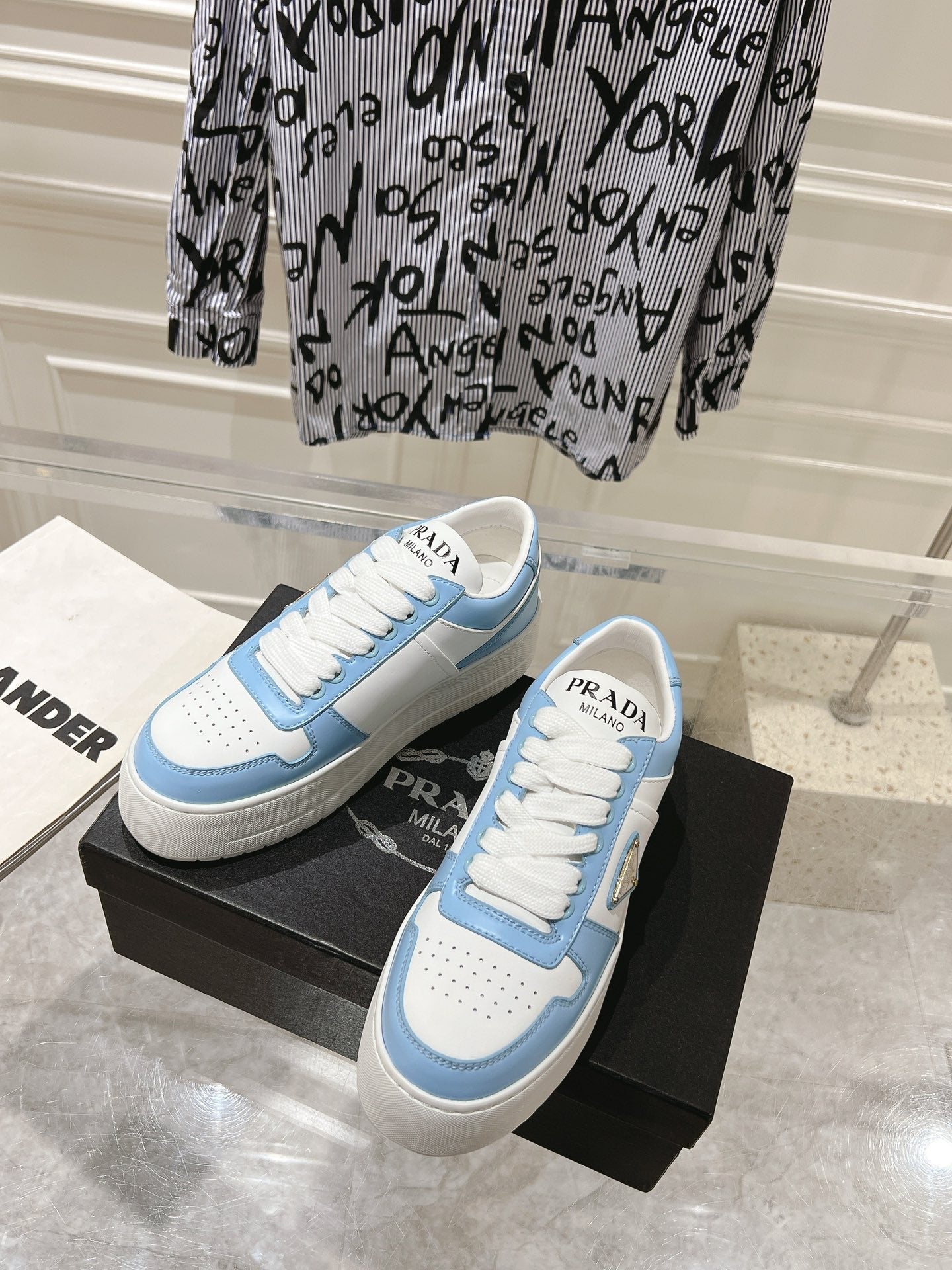 PRA DOWNTOWN BOLD SNEAKERS WHITE AND SKY CALFSKIN - 35