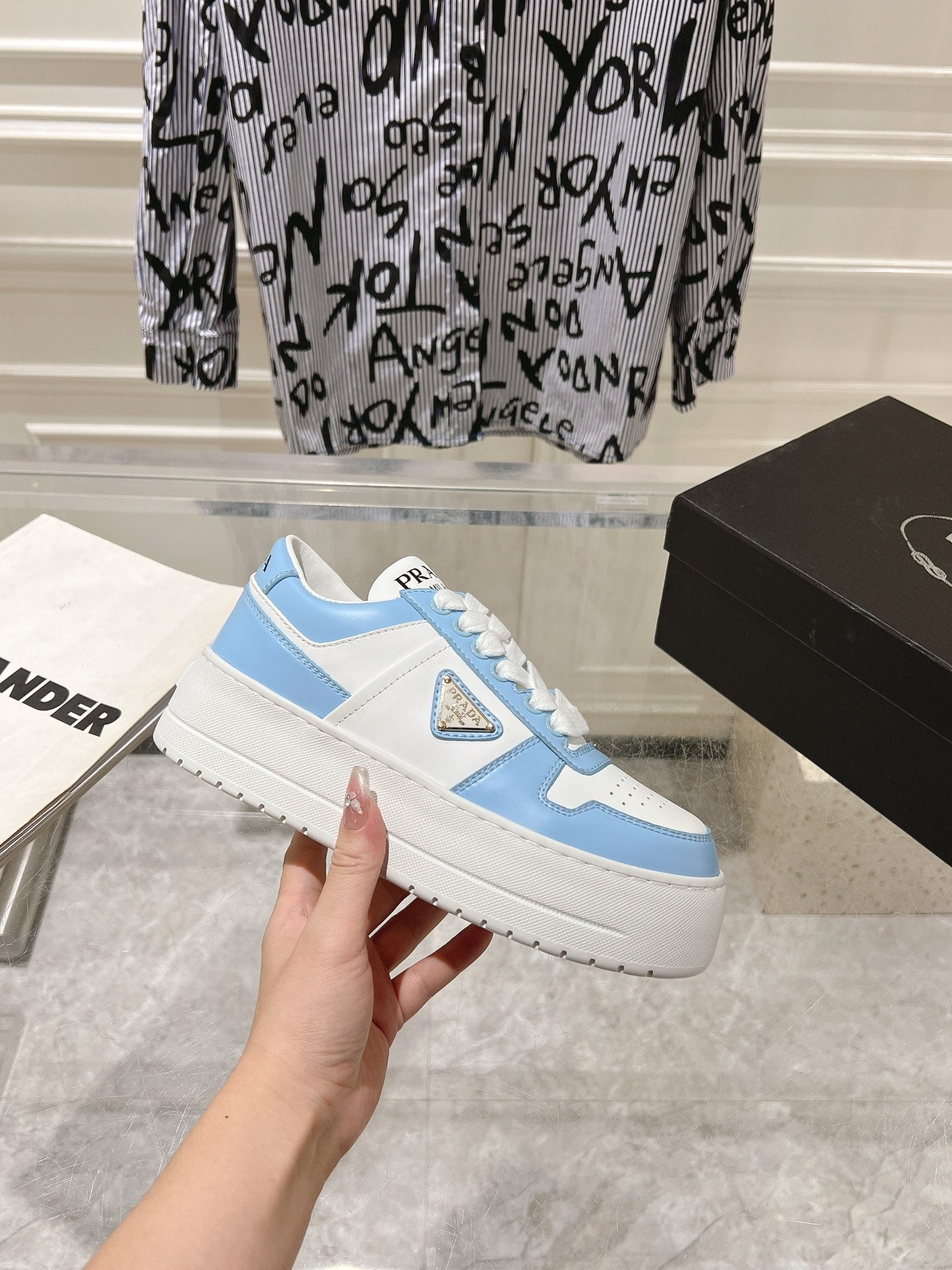 PRA DOWNTOWN BOLD SNEAKERS WHITE AND SKY CALFSKIN - 35