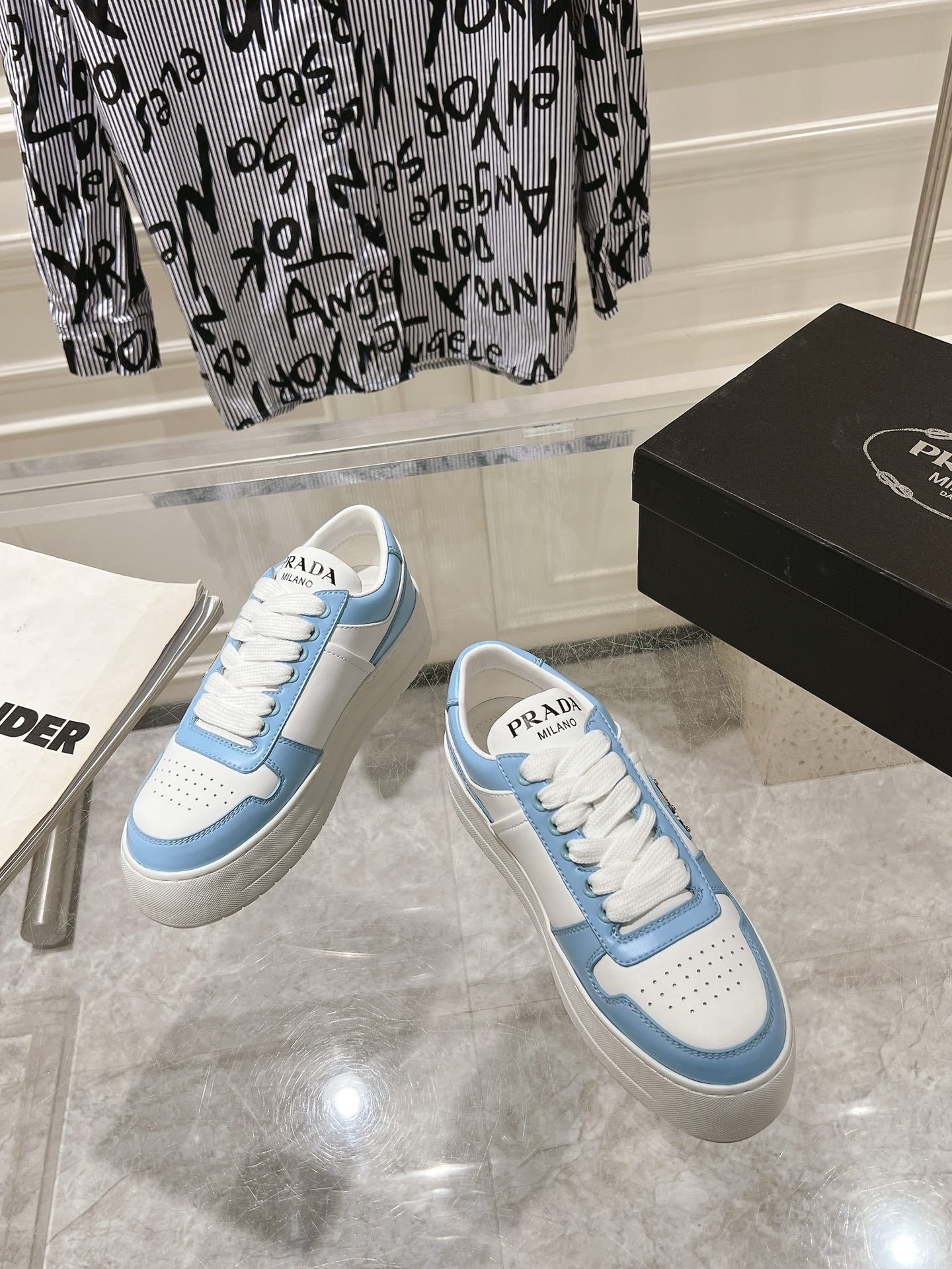 PRA DOWNTOWN BOLD SNEAKERS WHITE AND SKY CALFSKIN - 35