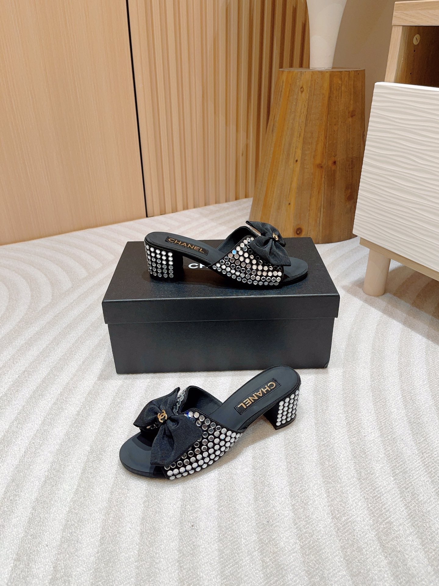 CC HIGH HEEL BLACK SATIN WITH WHITE RHINESTONES - 35