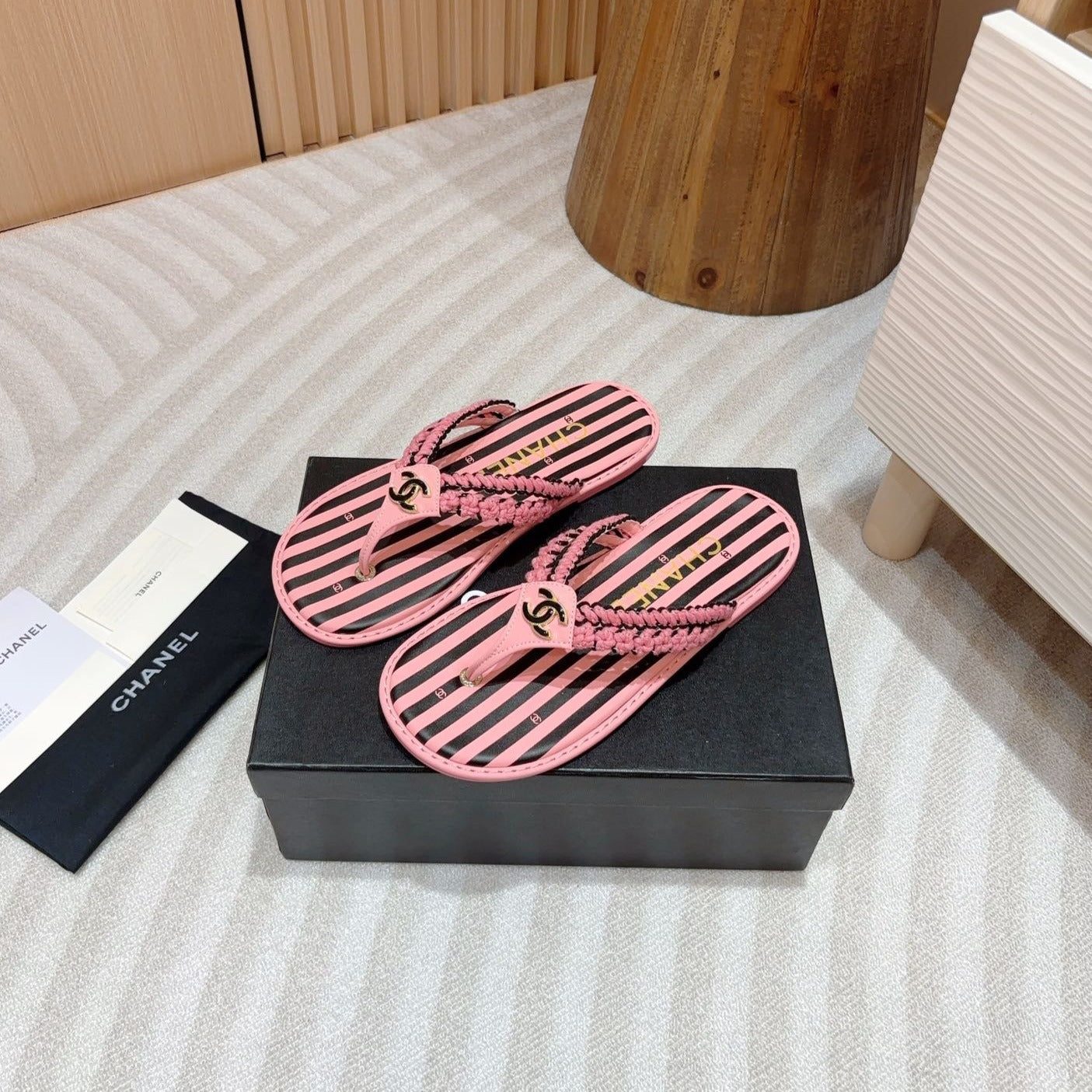 CC WOVEN FLIP FLOP BLACK MIX PINK SHEEPSKIN - 35