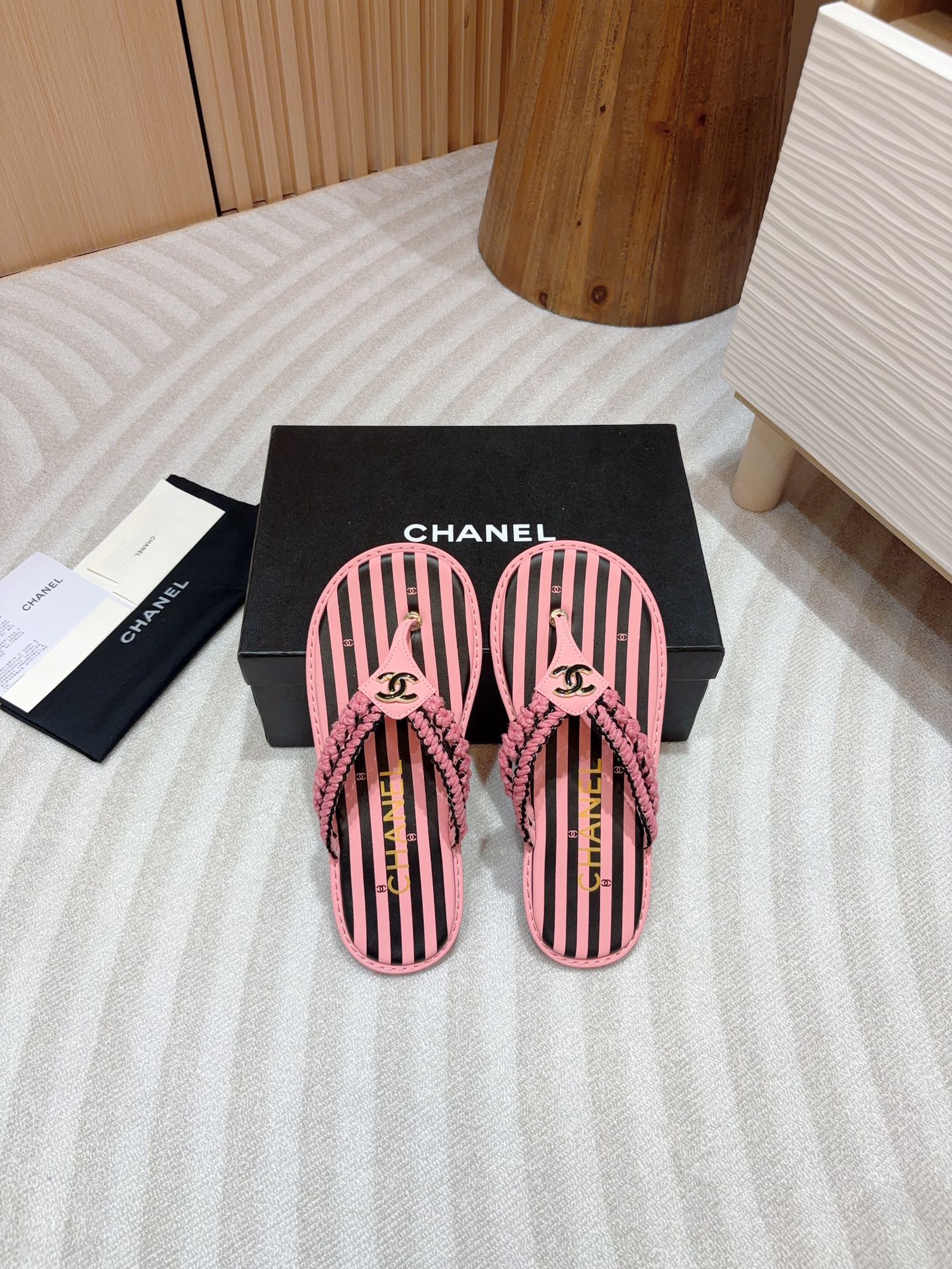 CC WOVEN FLIP FLOP BLACK MIX PINK SHEEPSKIN - 35