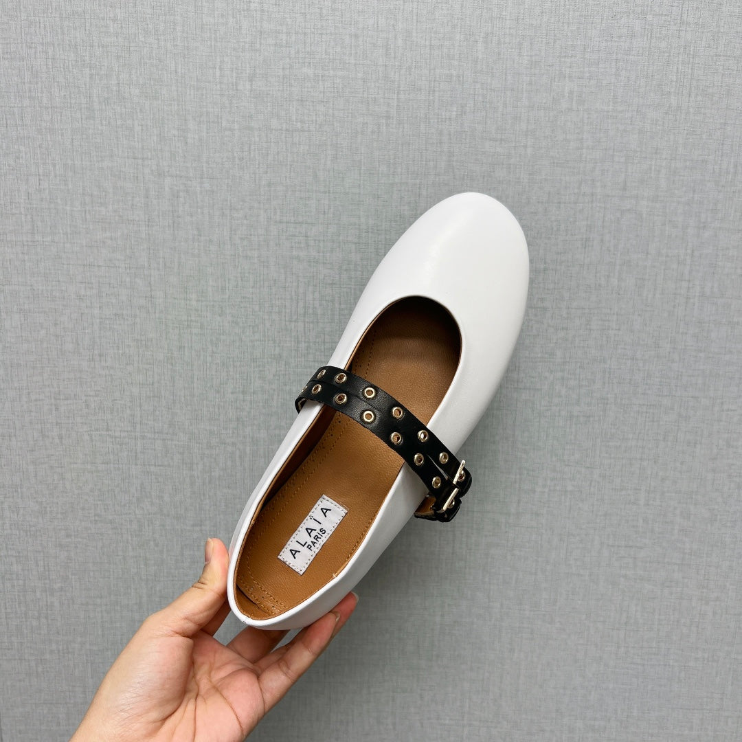 ALAIA MARY JANE SHOES IN WHITE LAMBSKIN SILVER HARDWARE - 35