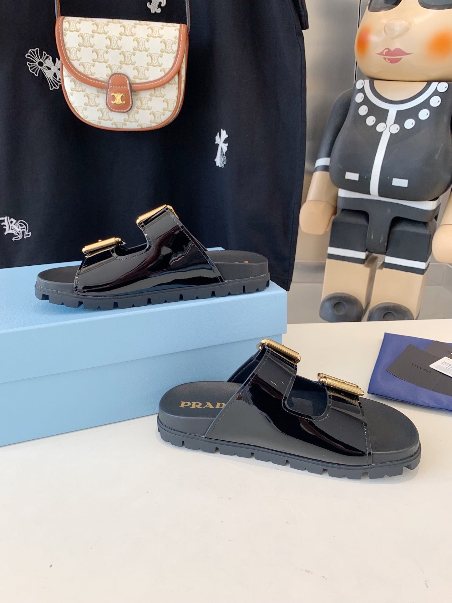 PRA STRAP SLIDES SANDALS GLOSSY BLACK CALFSKIN - 35
