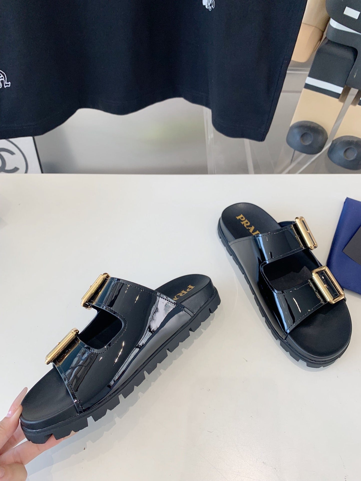 PRA STRAP SLIDES SANDALS GLOSSY BLACK CALFSKIN - 35