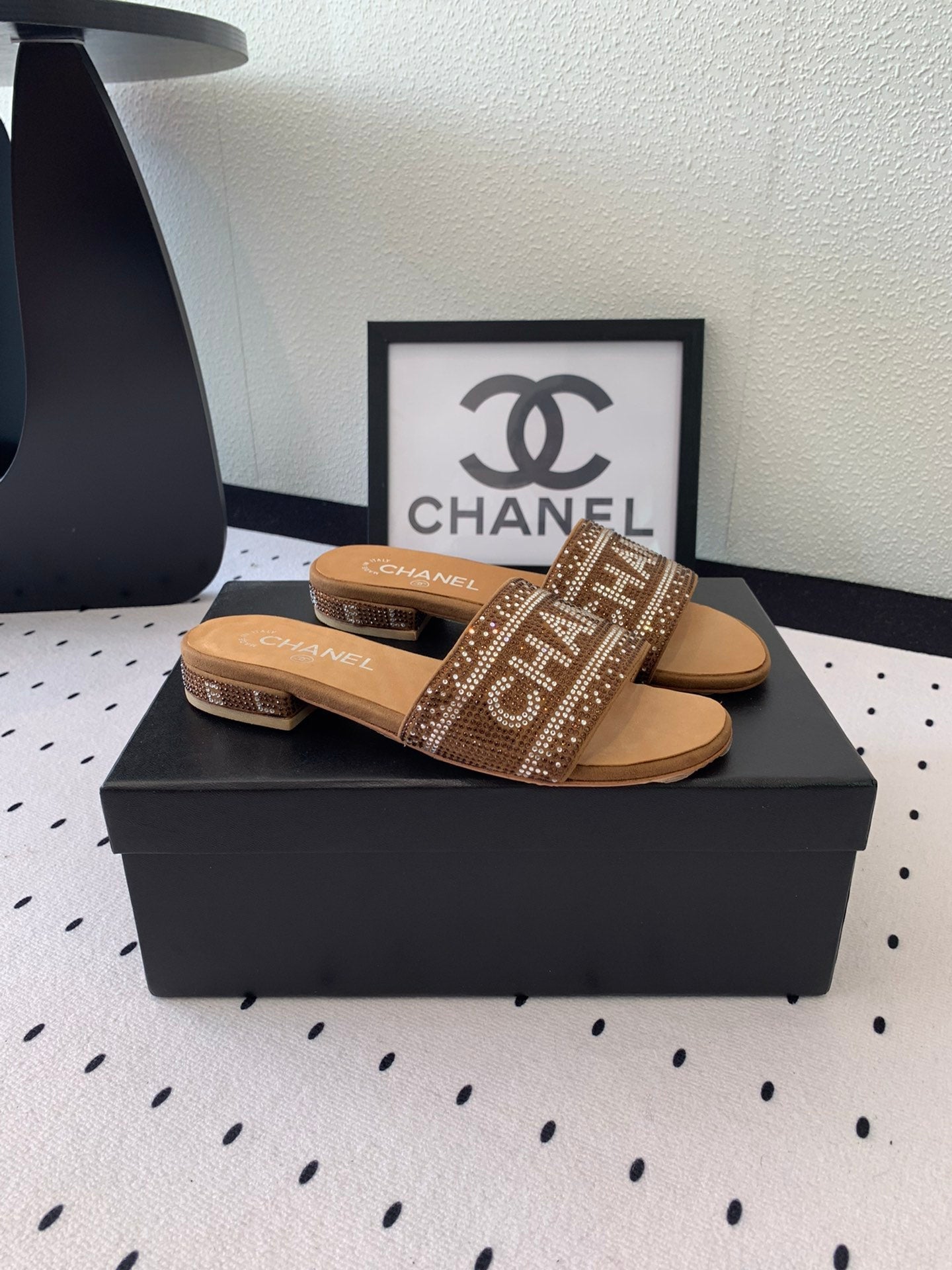 CC RHINESTONE LETTER SLIPPERS CINNAMON BROWN LAMBSKIN - 35