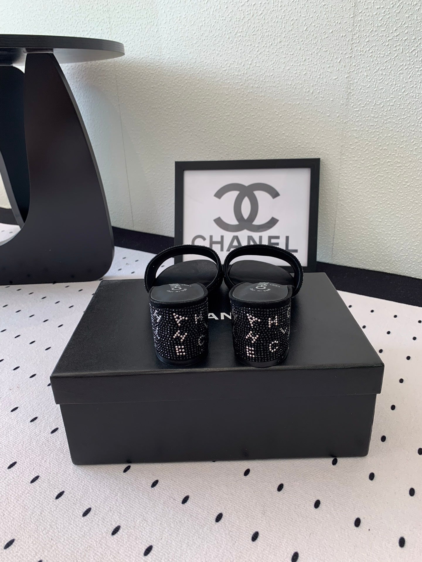 CC RHINESTONE LETTER HIGH HEELS BLACK AND WHITE LAMBSKIN - 35