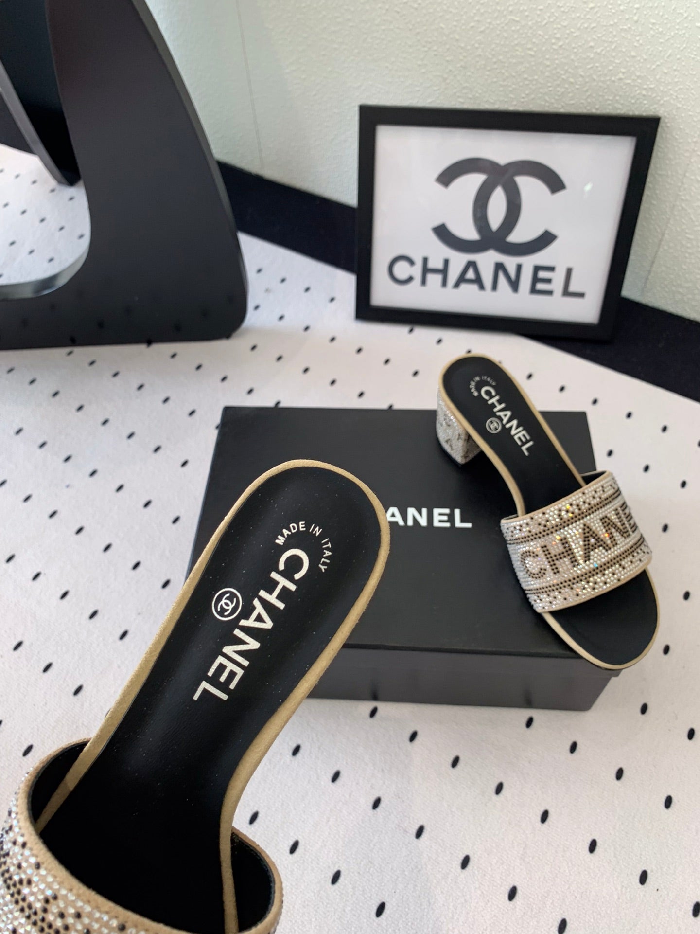 RHINESTONE LETTER HIGH HEELS CARAMEL BROWN AND BLACK LAMBSKIN - 35