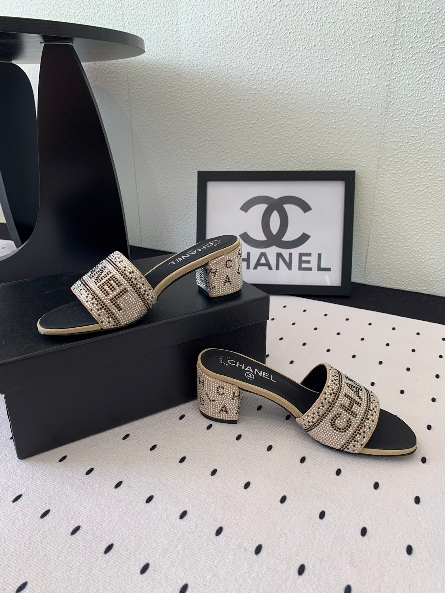 RHINESTONE LETTER HIGH HEELS CARAMEL BROWN AND BLACK LAMBSKIN - 35