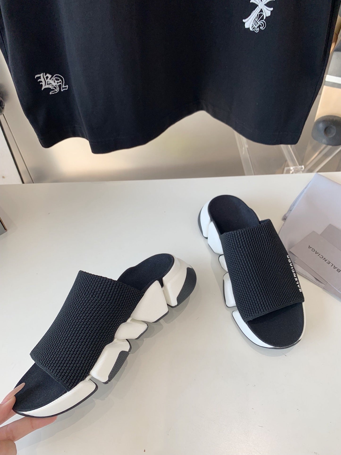 SPEED 2.0 SLIDE SANDAL IN BLACK RECYCLED KNIT AND WHITE SOLE - 35