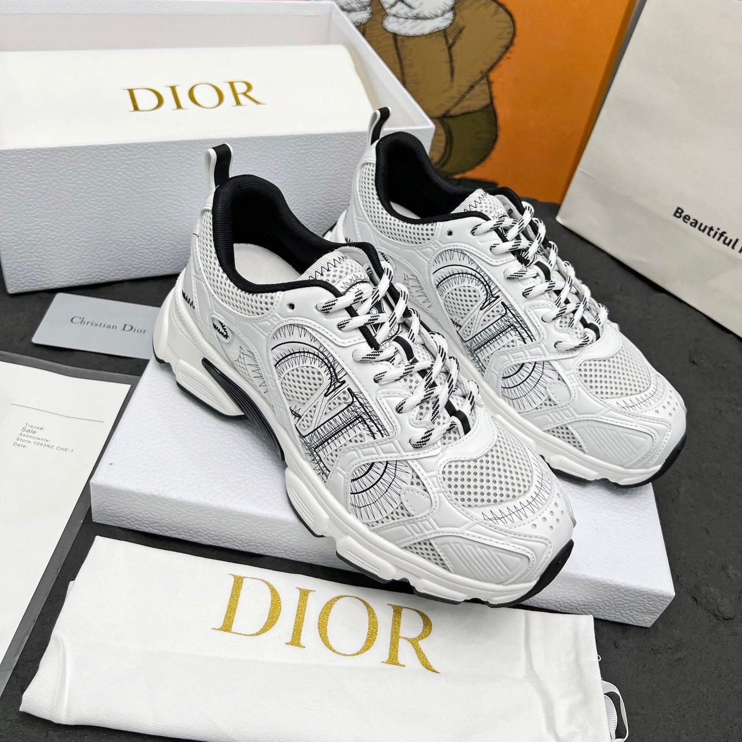 CD CHRONO SNEAKERS IN WHITE AND BLACK MESH - 35