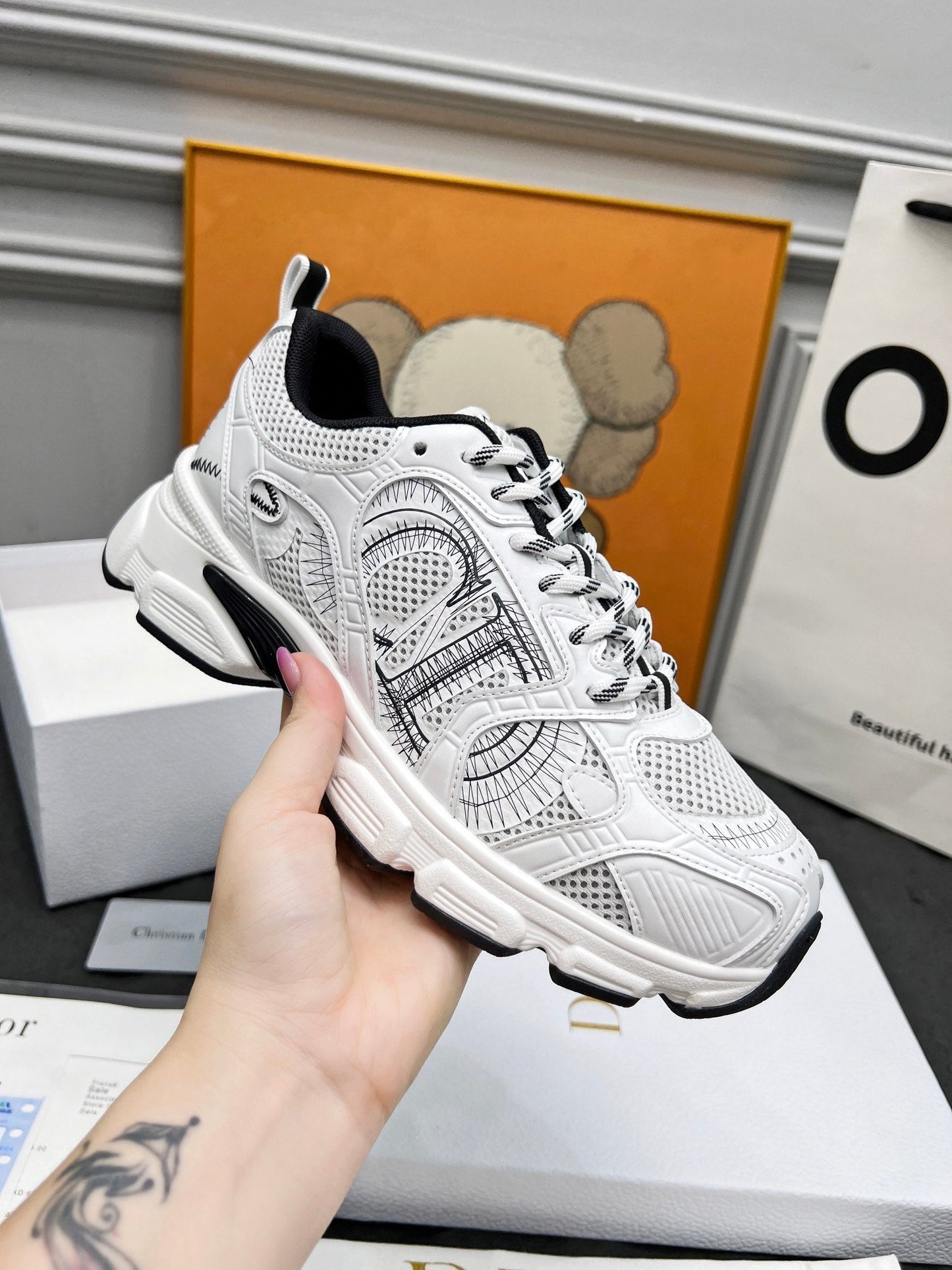 CD CHRONO SNEAKERS IN WHITE AND BLACK MESH - 35
