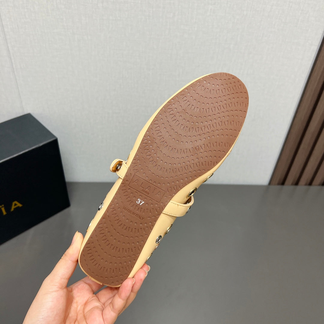 ALAIA MARY JANE SHOES IN BEIGE CREAM LAMBSKIN GOLD MIX SILVER HARDWARE - 35