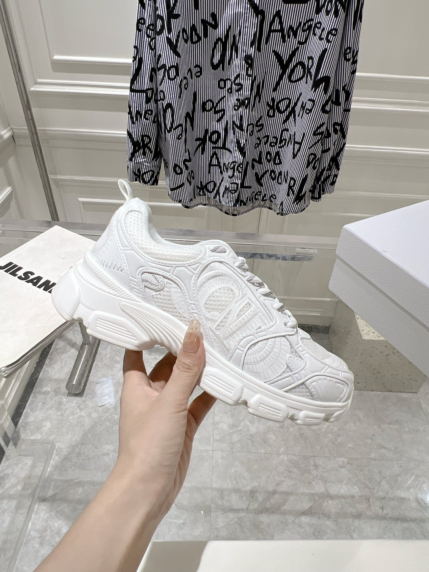 DIOR 25S CHRONO SNEAKER 45MM IN MESH WITH WHITE CALFSKIN - 35